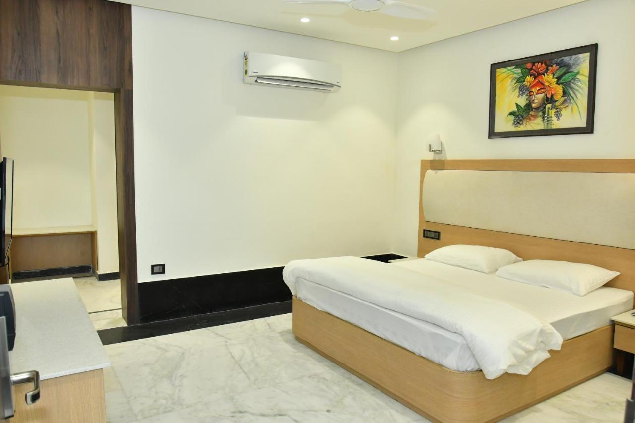 Hotel Maharaja Aggarsain Bhawan à Hisār Extérieur photo