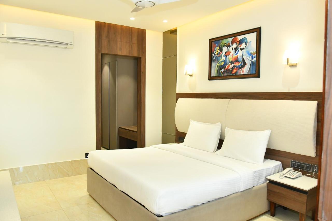 Hotel Maharaja Aggarsain Bhawan à Hisār Extérieur photo